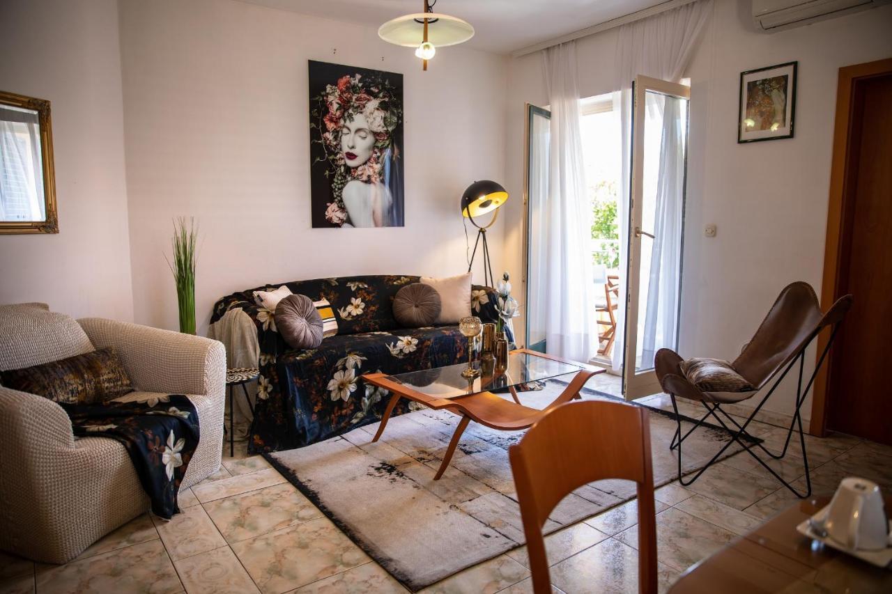 Villa Mareonda - Apartments Sussurro ロヴィニ エクステリア 写真