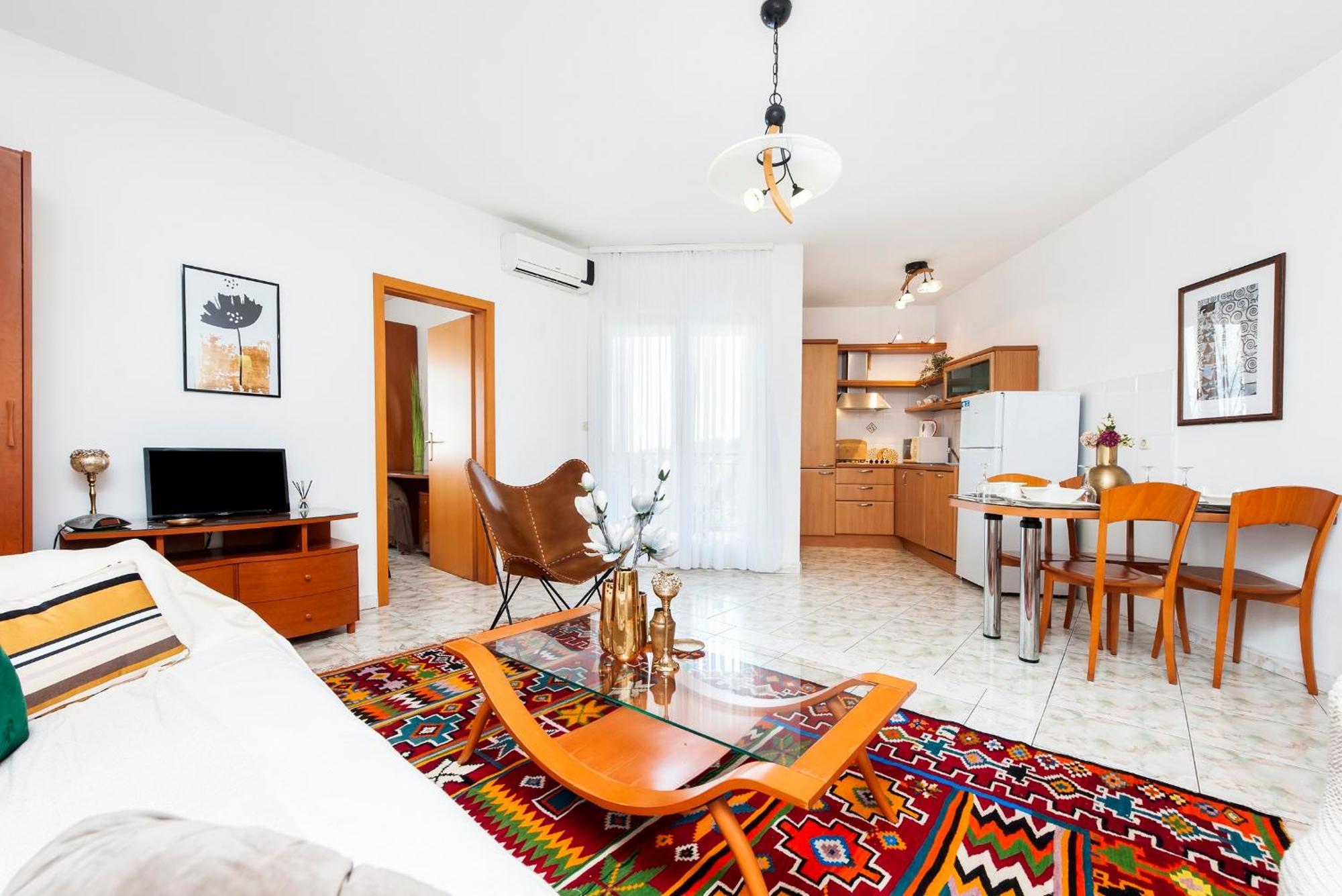 Villa Mareonda - Apartments Sussurro ロヴィニ エクステリア 写真