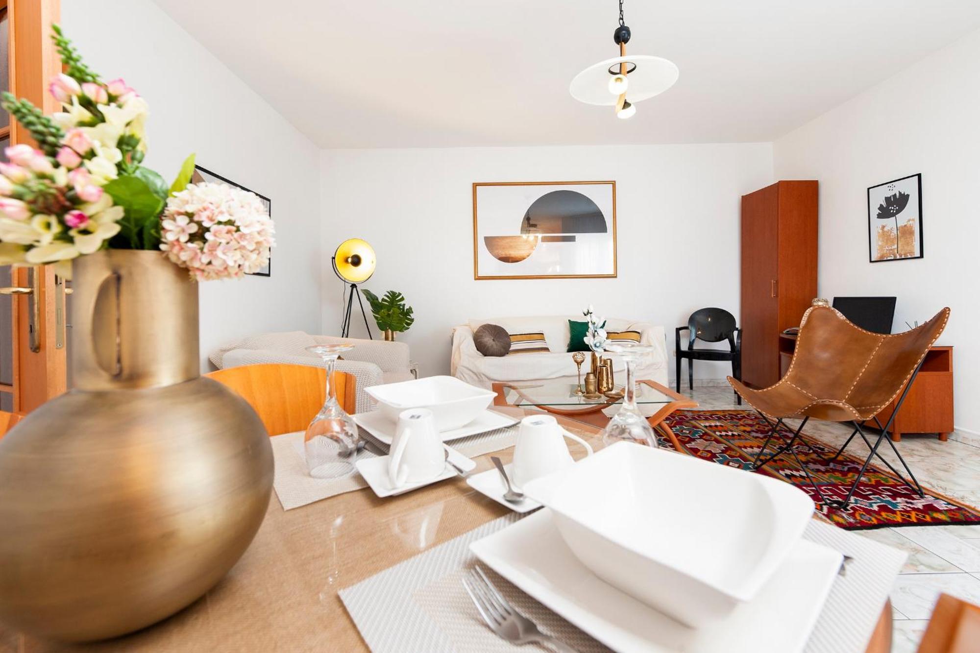 Villa Mareonda - Apartments Sussurro ロヴィニ エクステリア 写真