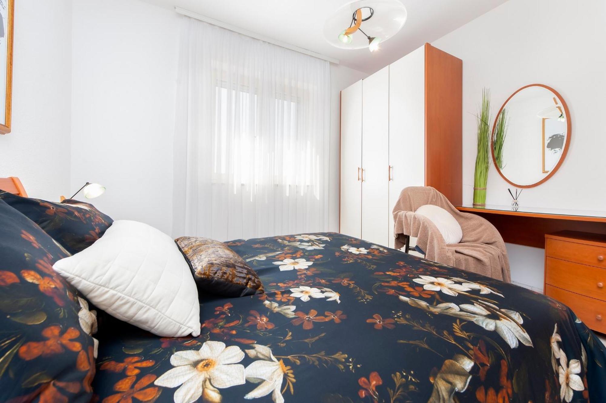 Villa Mareonda - Apartments Sussurro ロヴィニ エクステリア 写真