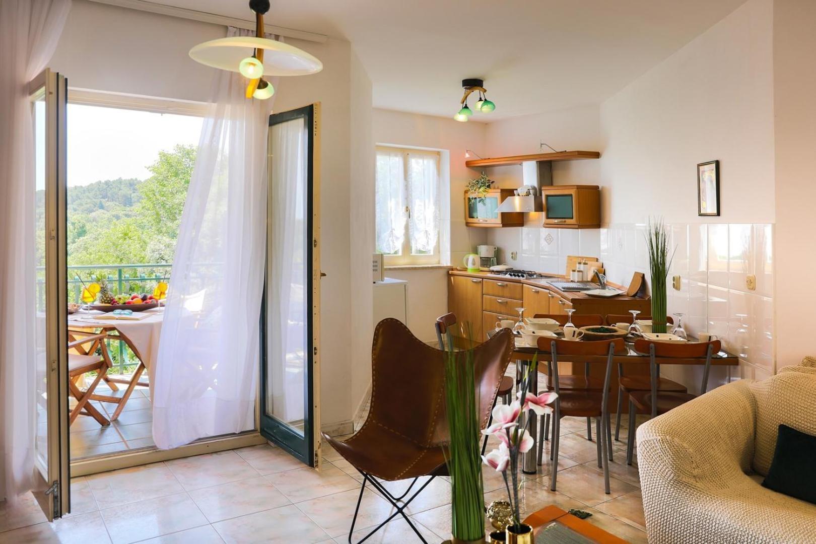 Villa Mareonda - Apartments Sussurro ロヴィニ エクステリア 写真